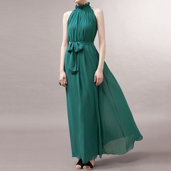 Dresses & Skirts - Floor length maxi dress with high neck